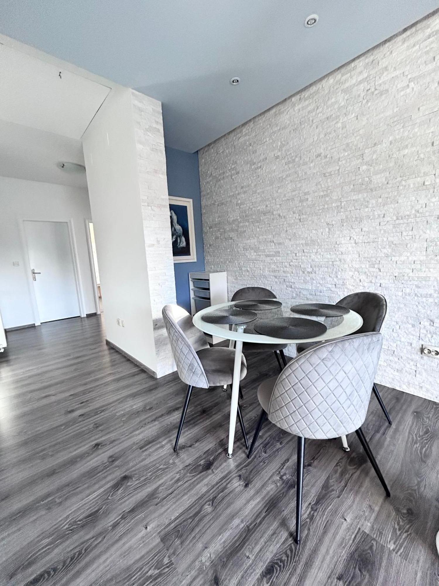Astarea - Luxe Penthouse In Nature - Jacuzzi - Free Private Parking - Terrace & Balcony - Peace Zagreb Bagian luar foto