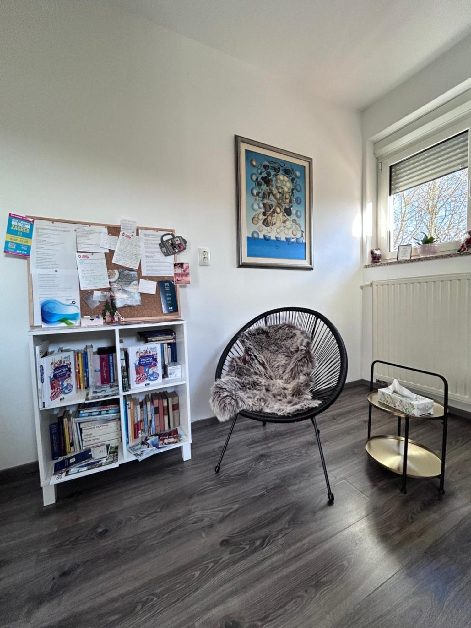 Astarea - Luxe Penthouse In Nature - Jacuzzi - Free Private Parking - Terrace & Balcony - Peace Zagreb Bagian luar foto